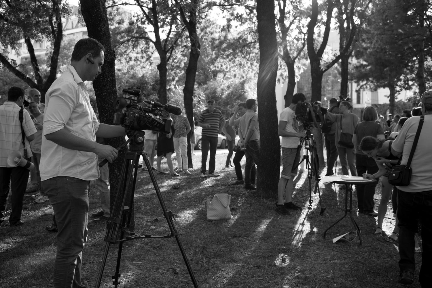 Протест срещу небостъргачът на НИКМИ