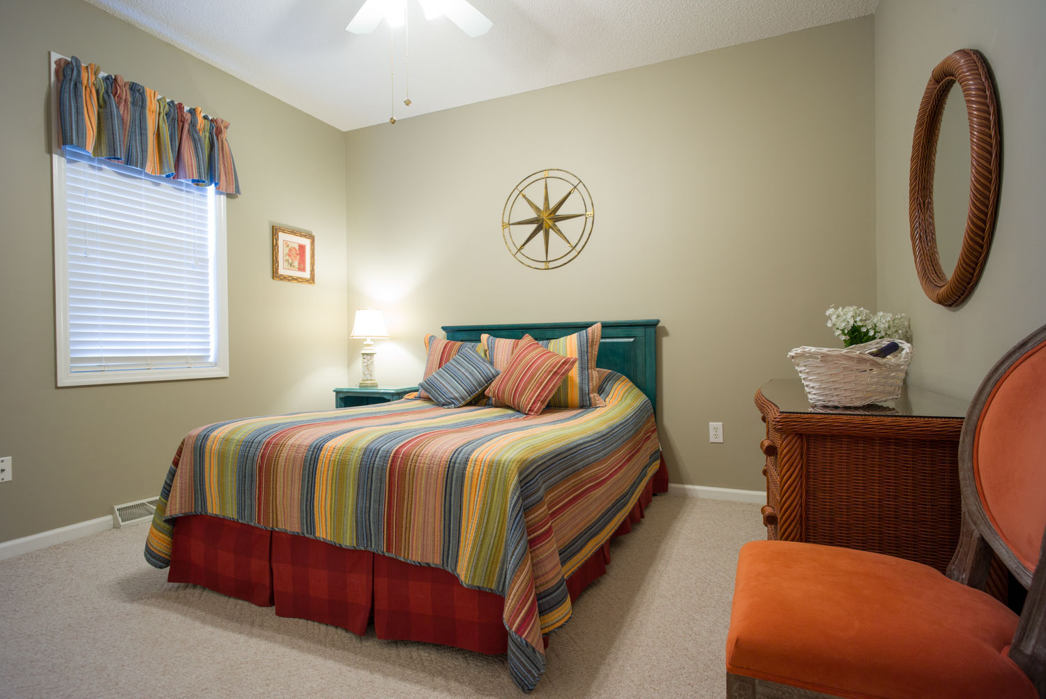 Second bedroom airbnb commission shot